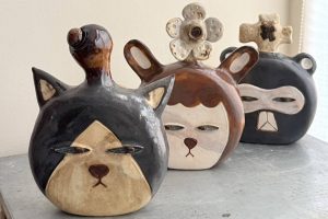 圖5 天成文旅-華山町邀請陶藝家洪瑞聿展出《Monstopia 夢夭的微觀森林》創作個展，以夢夭國度為靈感，帶領旅客走入充滿童趣與想像力的奇幻世界。